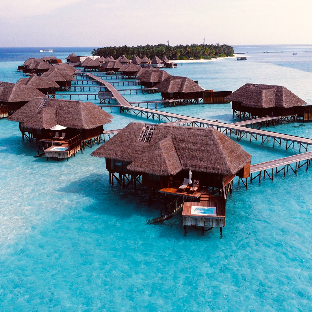 maldives-voyage-de-noces-avion-plage-hotel-Vue-de-haut